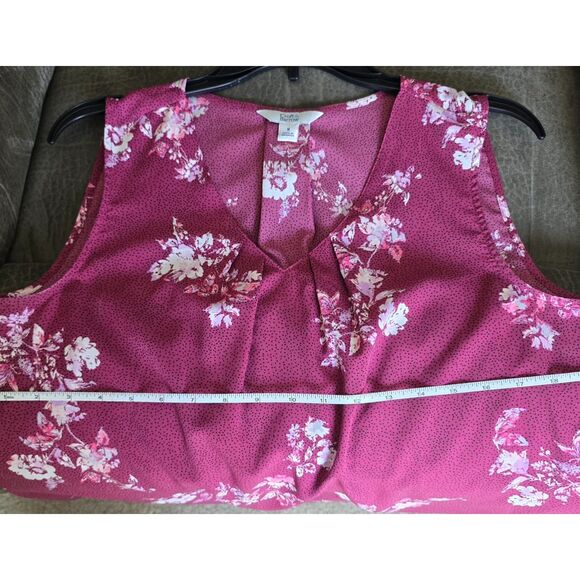 Flowy Croft & Barrow Floral Sleeveless top - Never Worn - Picture 7 of 8